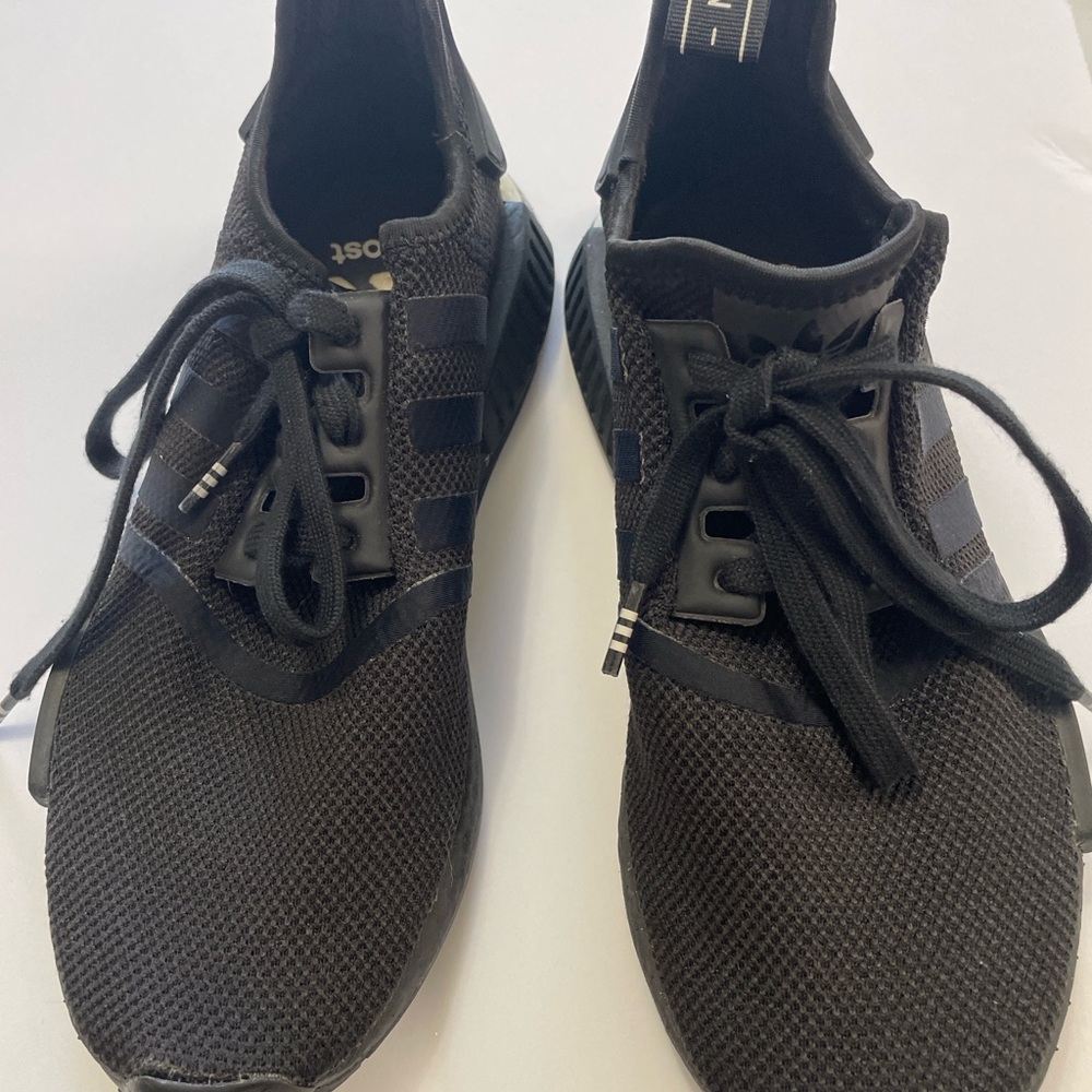 Adidas NMD R1 Triple Black Boost | Men’s 7 / Women’s 8